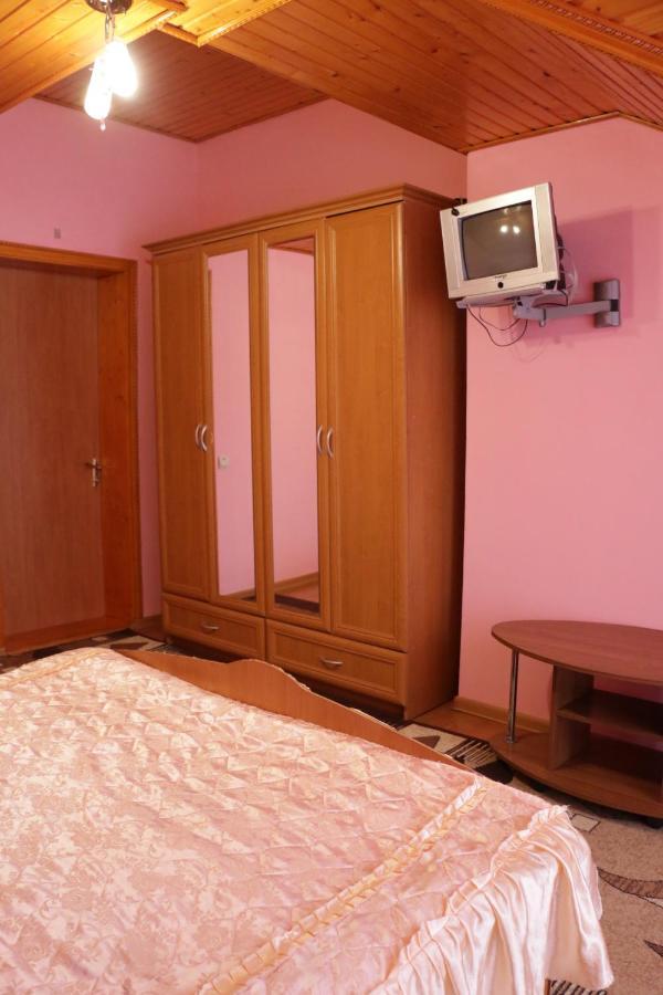Hotel Karpatskyi Maetok Sławsko Zewnętrze zdjęcie