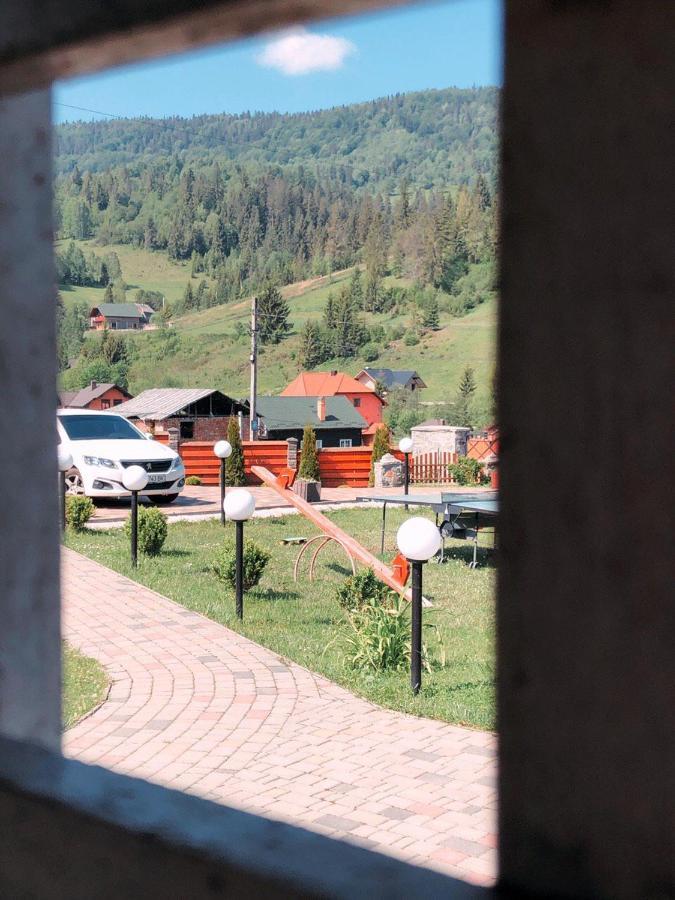 Hotel Karpatskyi Maetok Sławsko Zewnętrze zdjęcie